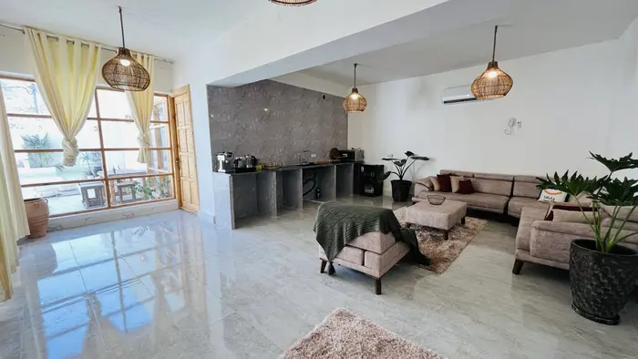 بوم گردی دلحمید - واحد vip