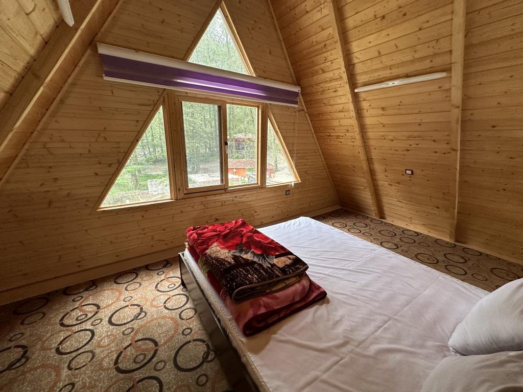 یک خوابه سوئیسی توسکا لفور