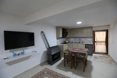 ویلا یک خوابه استخردار آبگرم آرامش پلاس