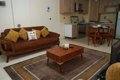 آپارتمان دوخوابه هجرت - واحد 212