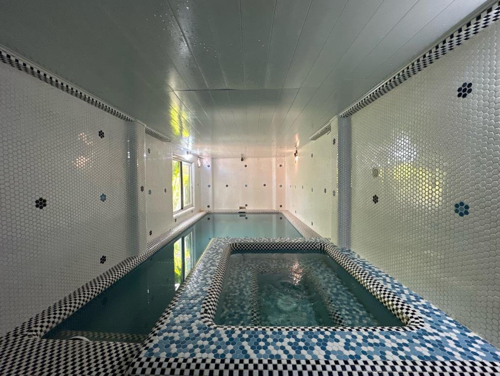 سه خوابه استخردار آبگرم بهار 4