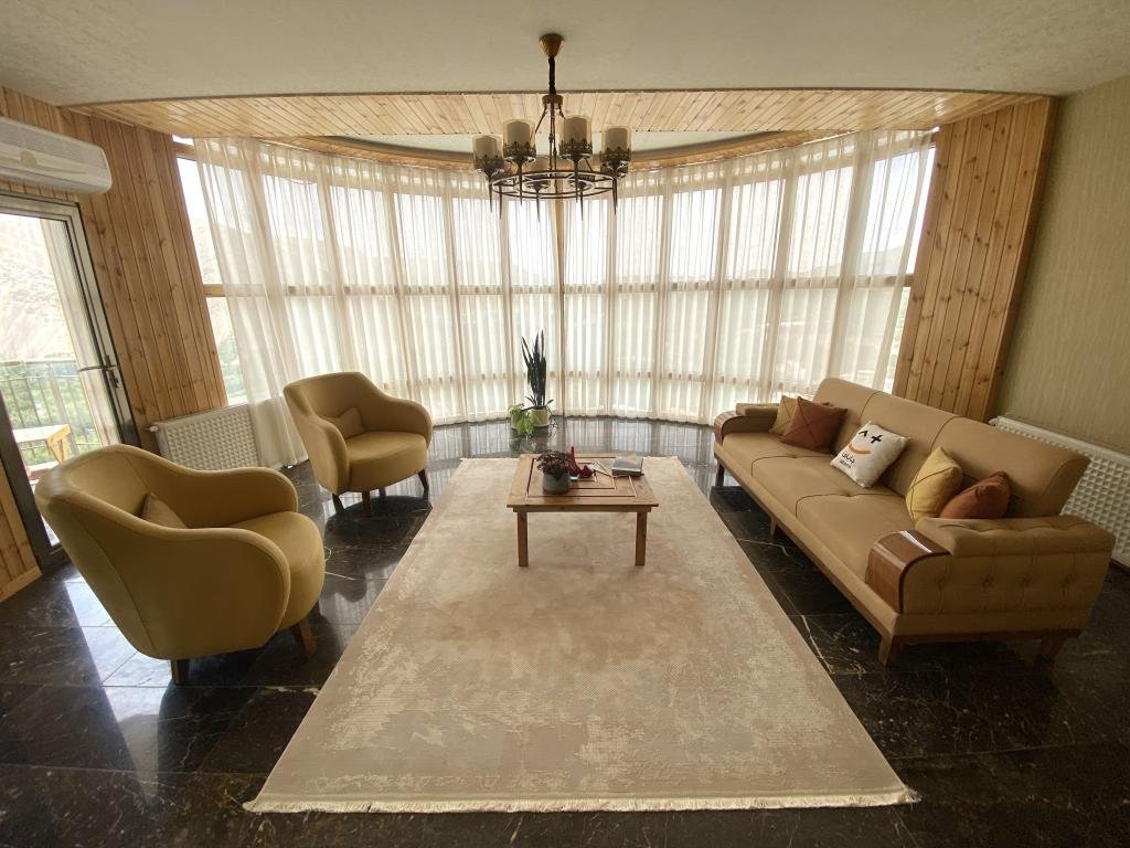 یک خوابه تاج محل زاینده رود ۴