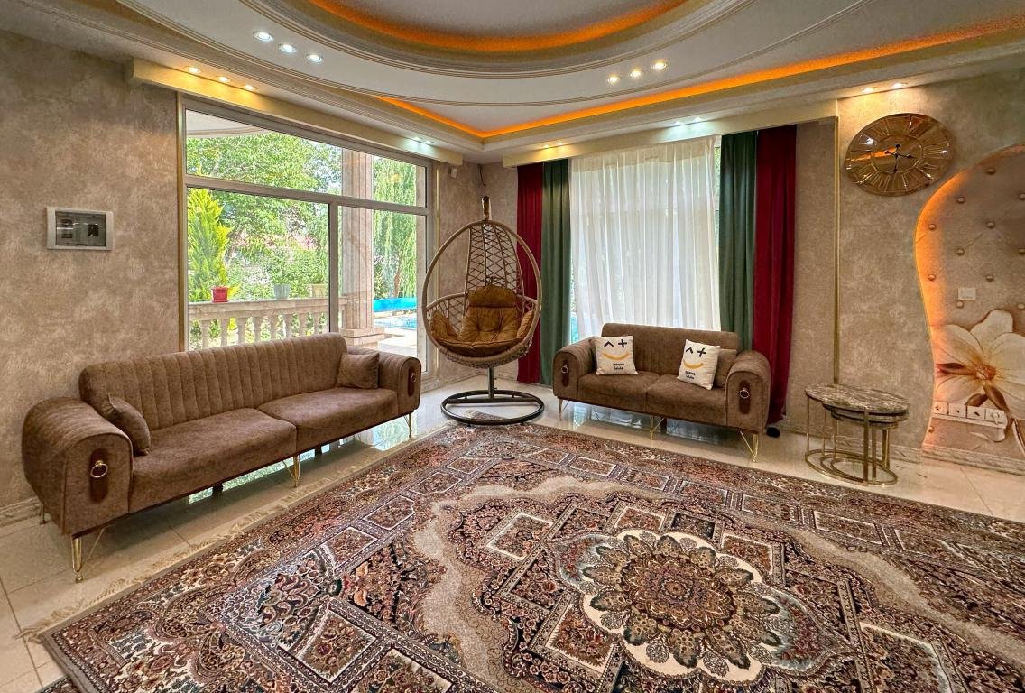 سه خوابه استخردار آبگرم عمارت رومی 1