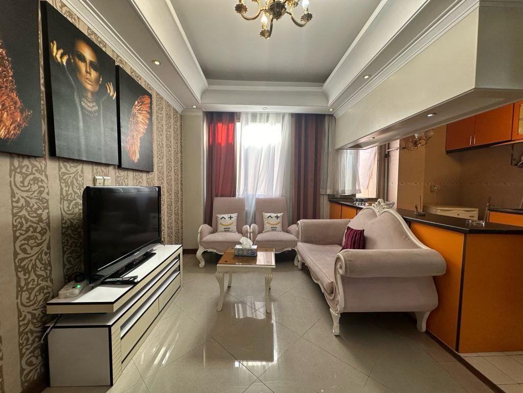 آپارتمان یک خوابه همیلا پونک ۱