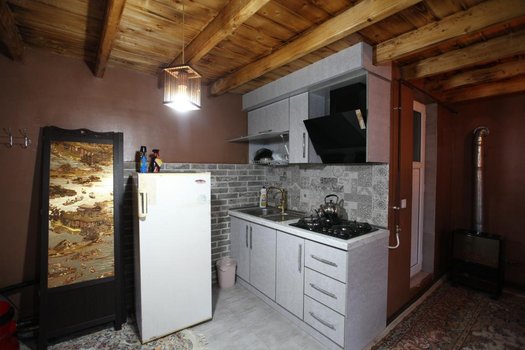 ویلا یک خوابه چوبی شادی