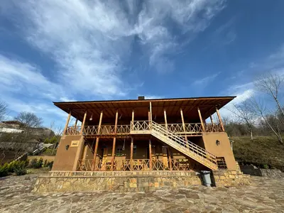 بومگردی سرای بابا شیخ علی - واحد شمعدانی