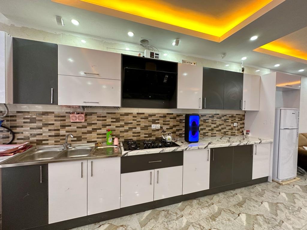 سه خوابه استخردار آبگرم سبحان