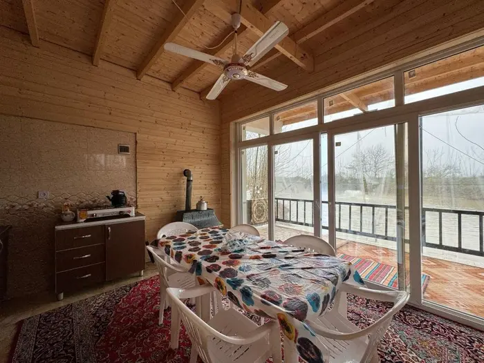 کلبه یک خوابه عسل 2