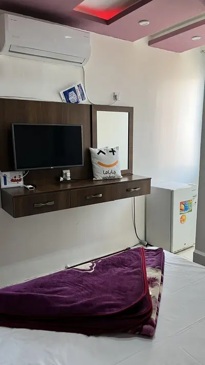 مسافرخانه محسن - واحد دوتخته 204