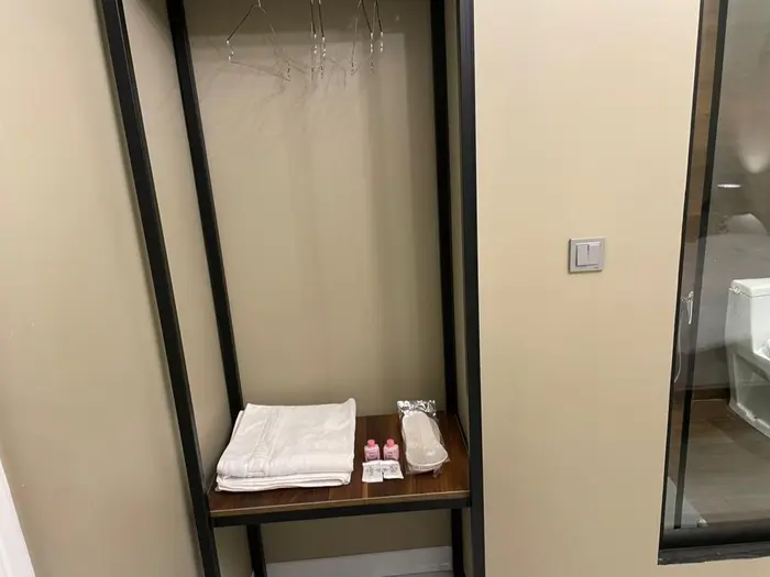 شیرون سیدخندان - واحد 3