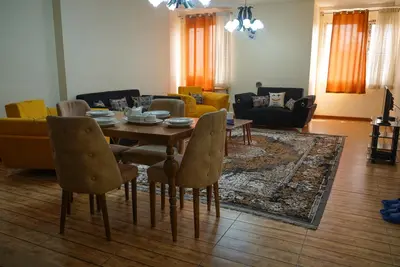 آپارتمان دوخوابه هجرت - واحد 107