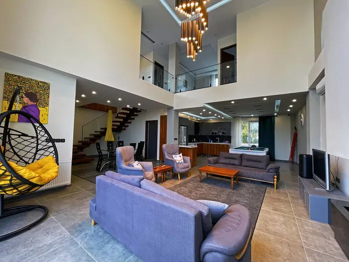 ویلا سه خوابه استخردار آبگرم امید 1