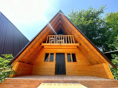 کلبه یک خوابه سوئیسی برکه ۳