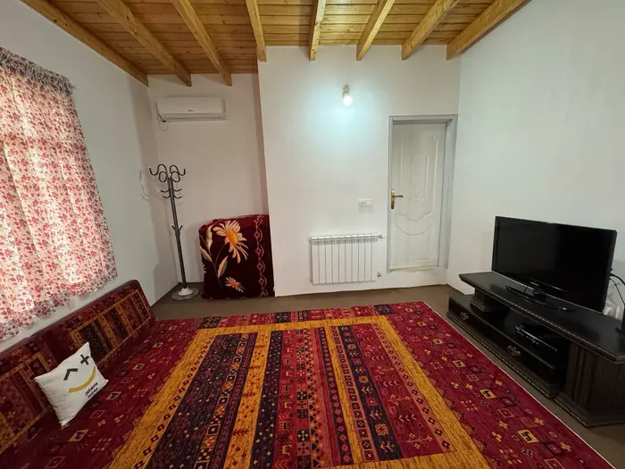 بوم گردی طیبه جان - واحد 2