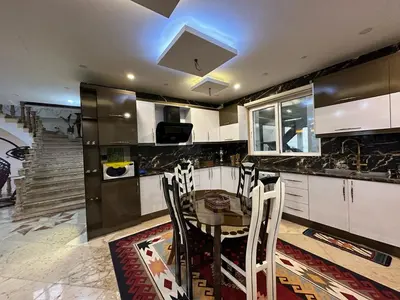 ویلا پنج خوابه جنگلی استخردار آبگرم یاسر