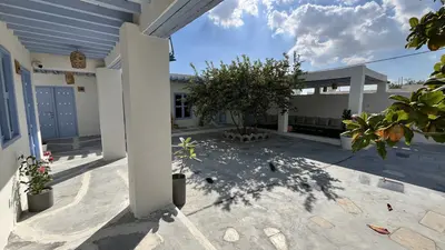 بومگردی گل ابریشم - واحد گُرُمزَنگی