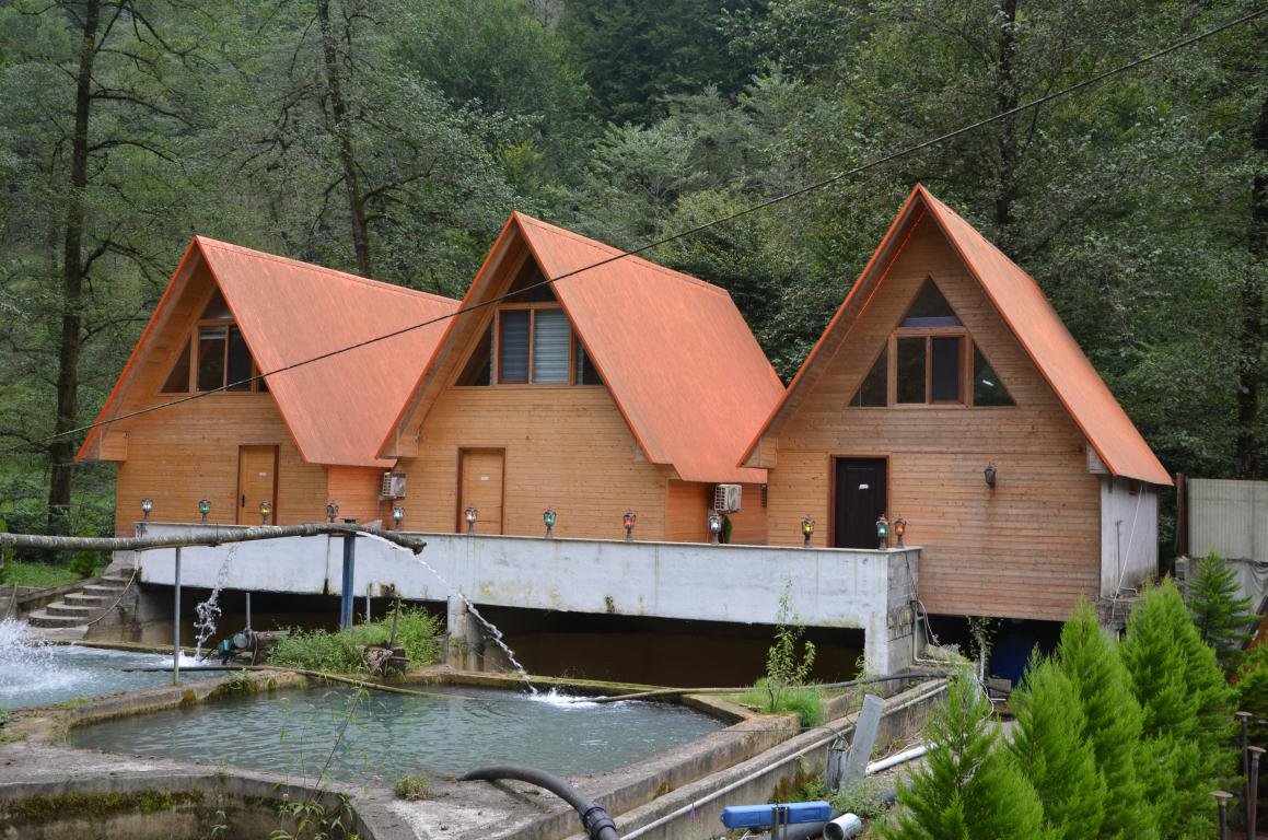 دوخوابه جکوزی دار سوئیسی ماه لفور