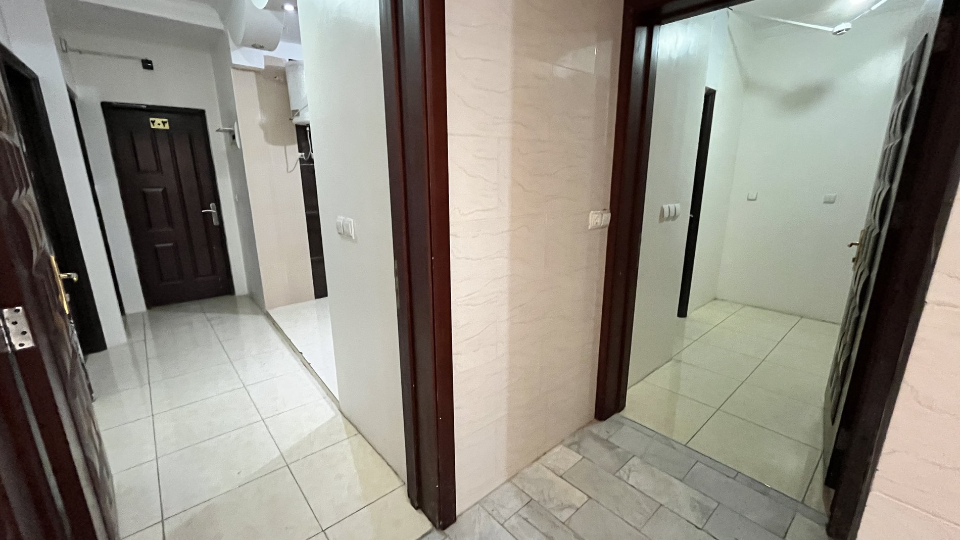 مسافرخانه محسن - واحد دوتخته 103