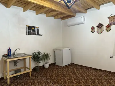 بومگردی دیل وا - واحد می جان