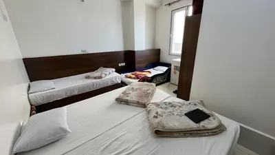 مسافرخانه محسن - واحد چهارتخته 101