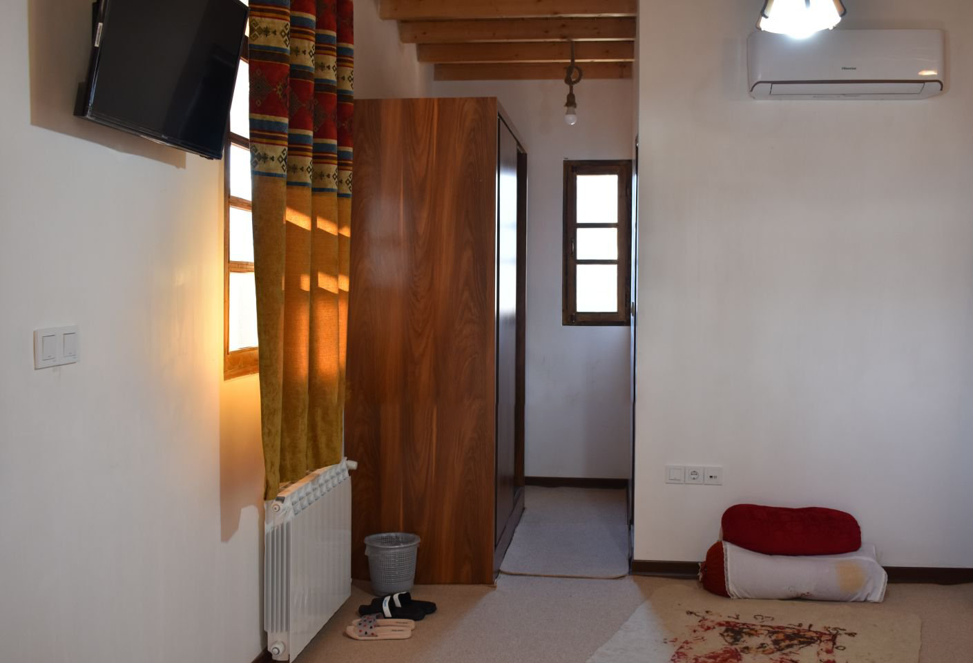 بومگردی مروارید - واحد گل اندام