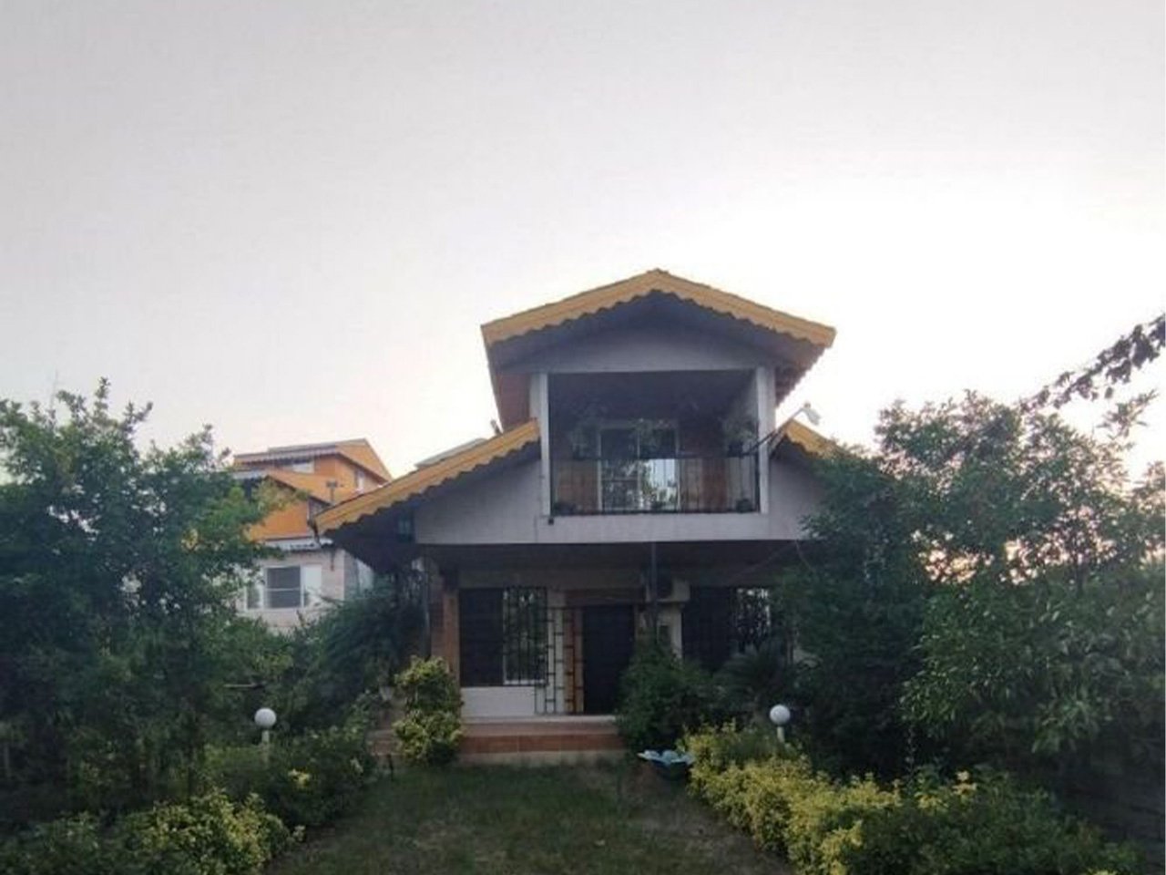 ویلا یک خوابه ساحلی امیرآباد