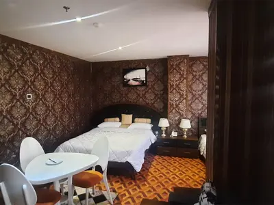 سوئیت فلت اتابک ۴۰۵