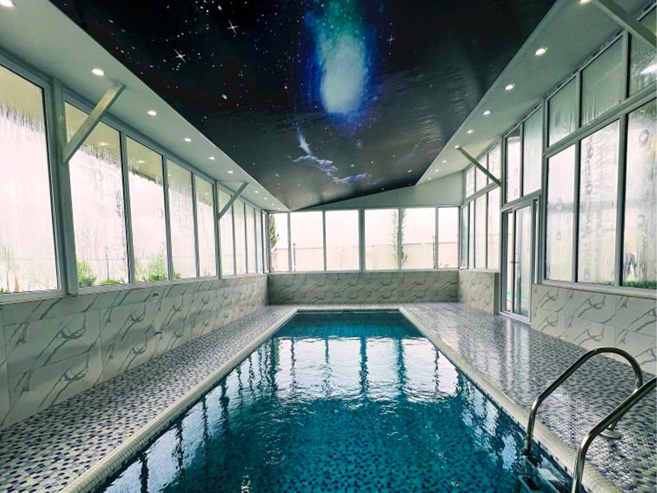 ویلا دوخوابه استخردار حصیر