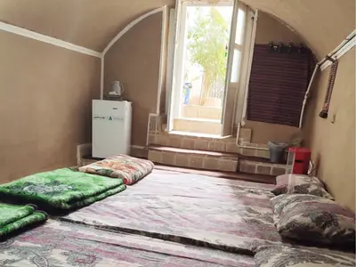 بومگردی گل ۱ - واحد 4