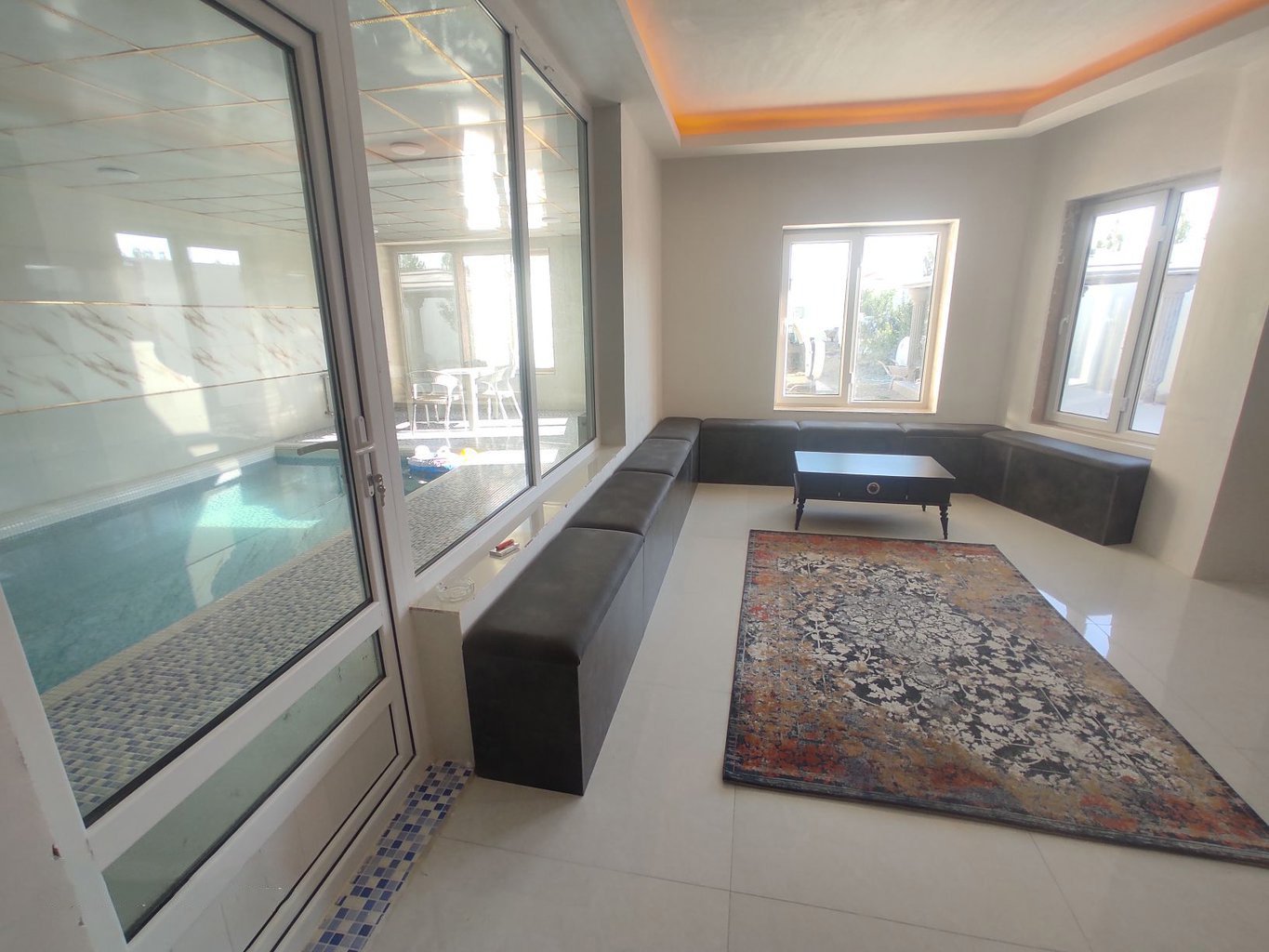 ویلا دوخوابه استخردار آبگرم باسمنج