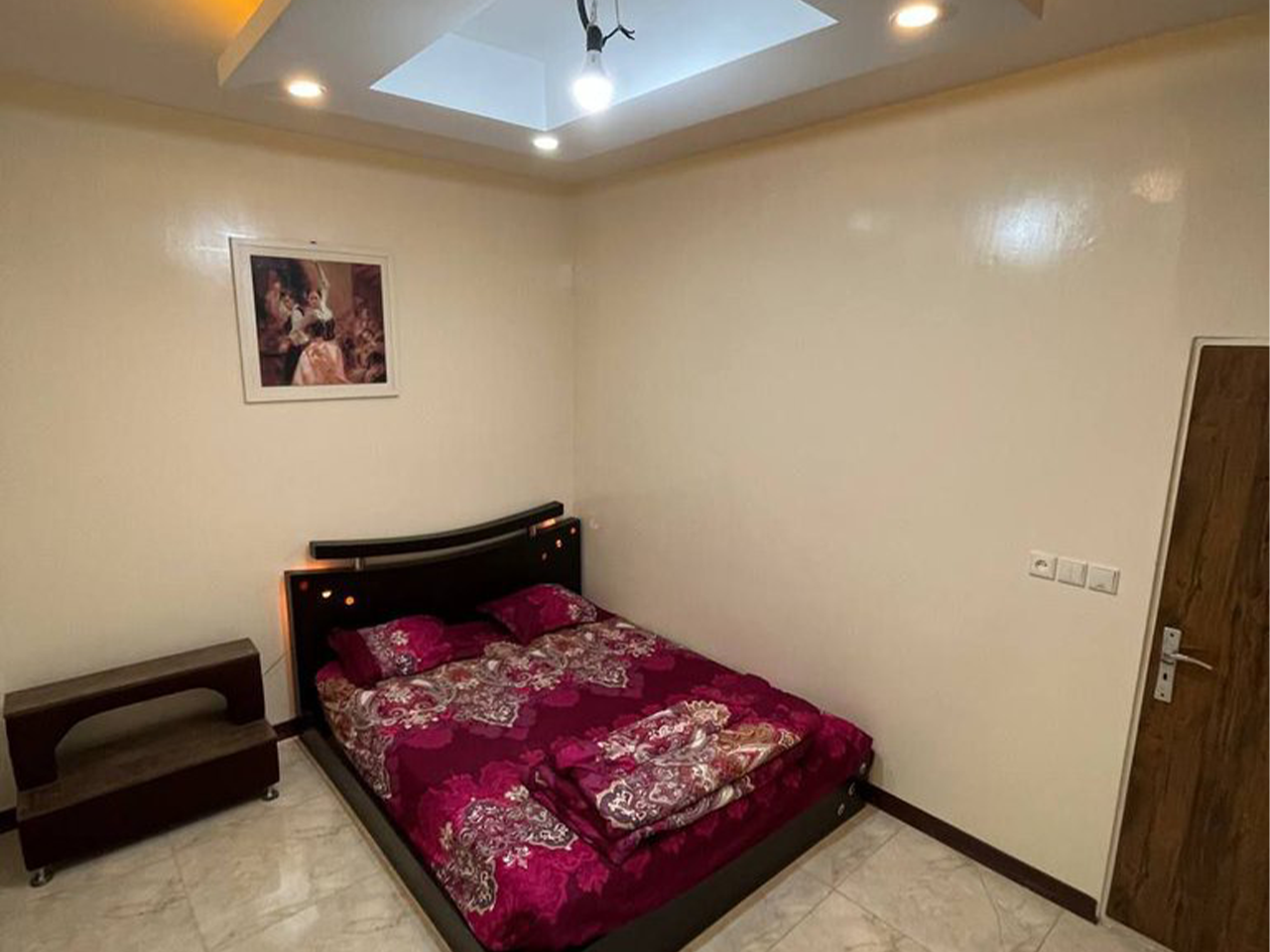 ویلا یک خوابه استخردار آبگرم باغ نشاط 1