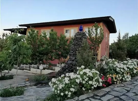 بوم گردی راز رنگین کمان - واحد فلت ۴