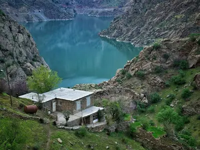 ویلا دوخوابه روستایی رز سفید