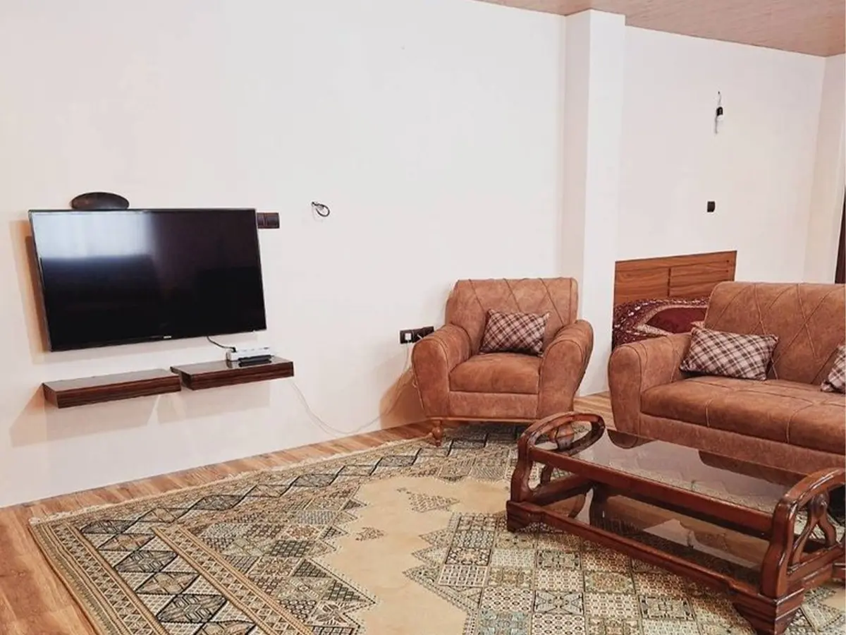 سوئیت فلت عباسی 8