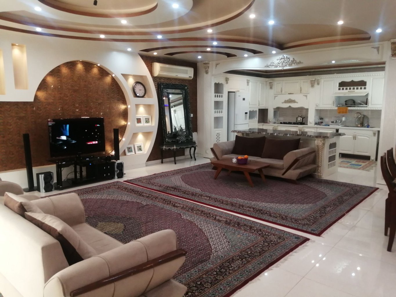 ویلا دوخوابه استخردار آبگرم یزدان 2