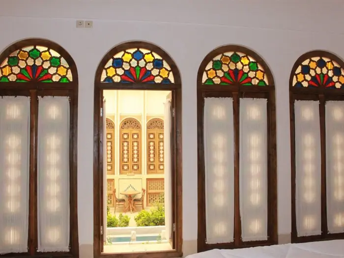 بوم گردی عزیز خان - واحد دیبا