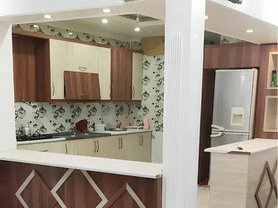 آپارتمان دوخوابه انقلاب 1