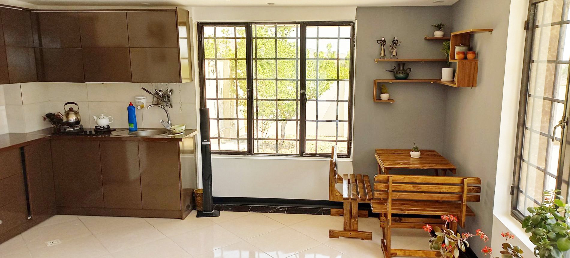 ویلا یک خوابه کوهستانی استخردار نیاوران 1