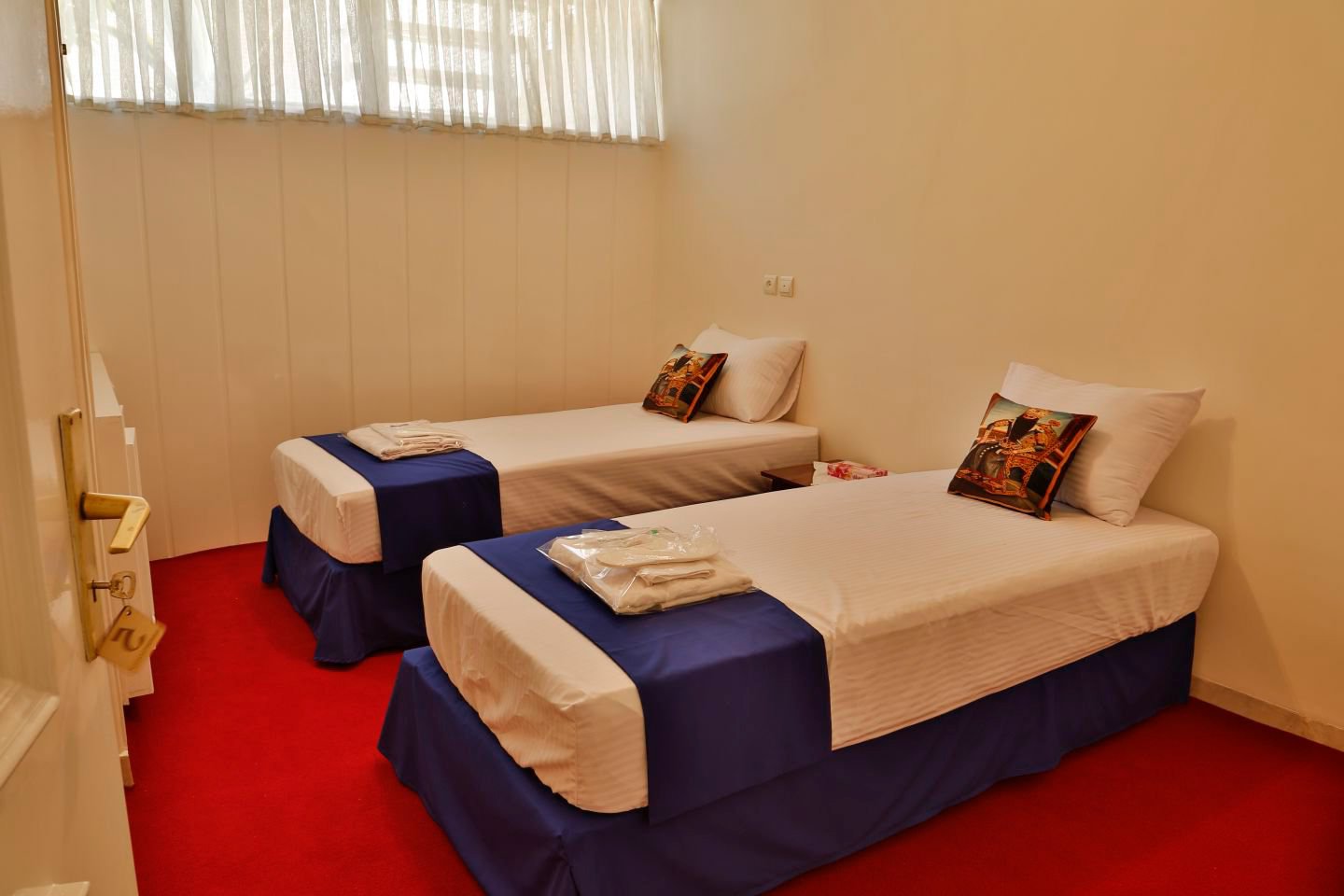 هاستل سرای دربکوشک - واحد 5