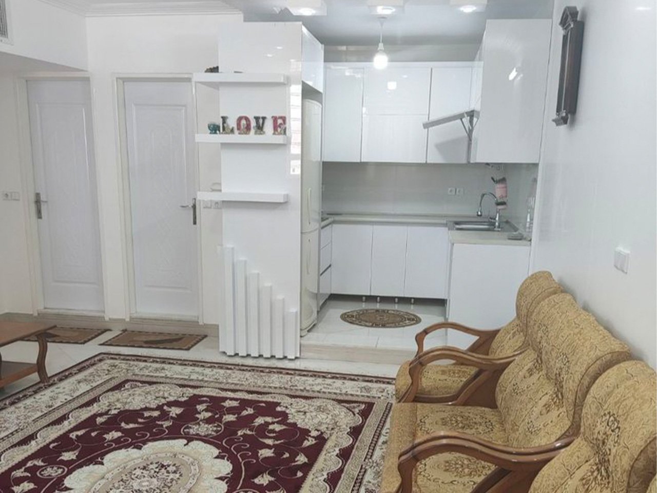 سوئیت یک خوابه نعمت اللهی 1