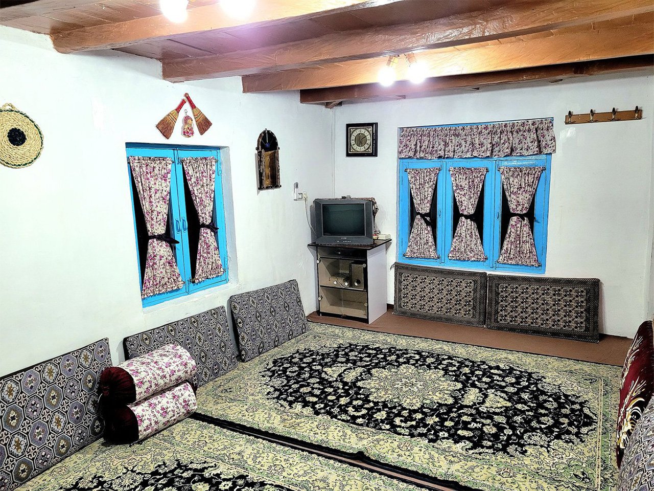 اقامتگاه سنتی سه سار - واحد دوخوابه