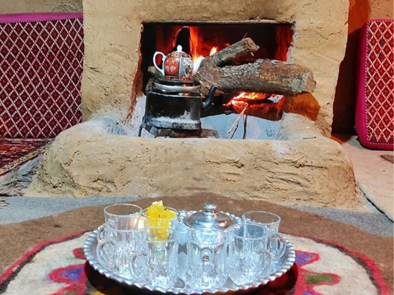 مجتمع اقامتگاهی ایل یورد - واحد سنگی