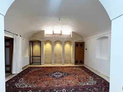 بومگردی خانه گازرگاه - واحد پنج دری