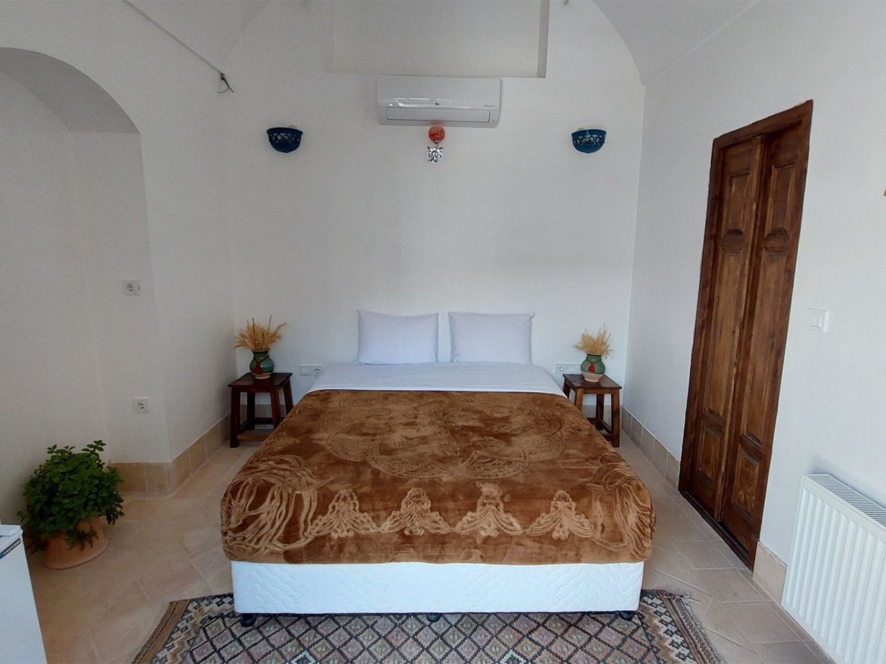 گلابتون - واحد 10۷