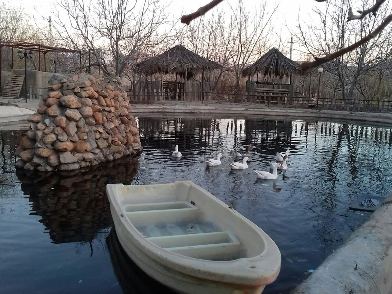 بَرم خوشمکان سپیدان - واحد خنی ورگ