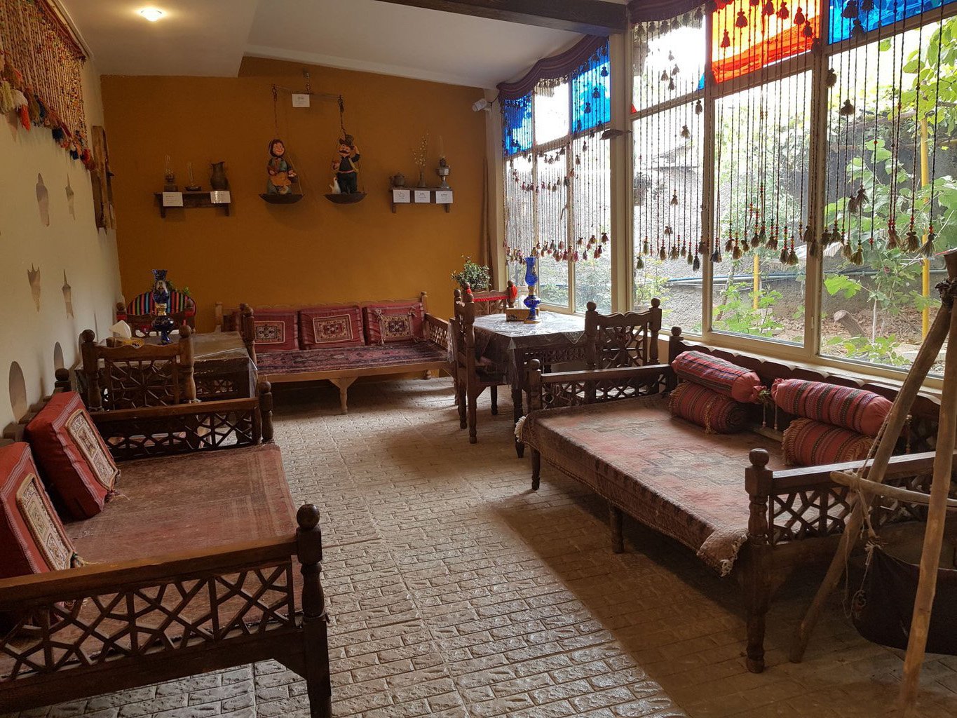 بوم گردی روژان - واحد آذربایجان