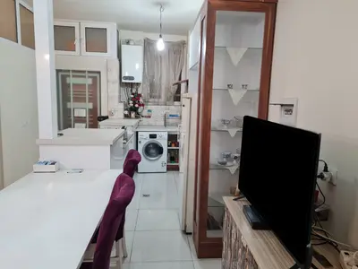 سوئیت فرداد آریا