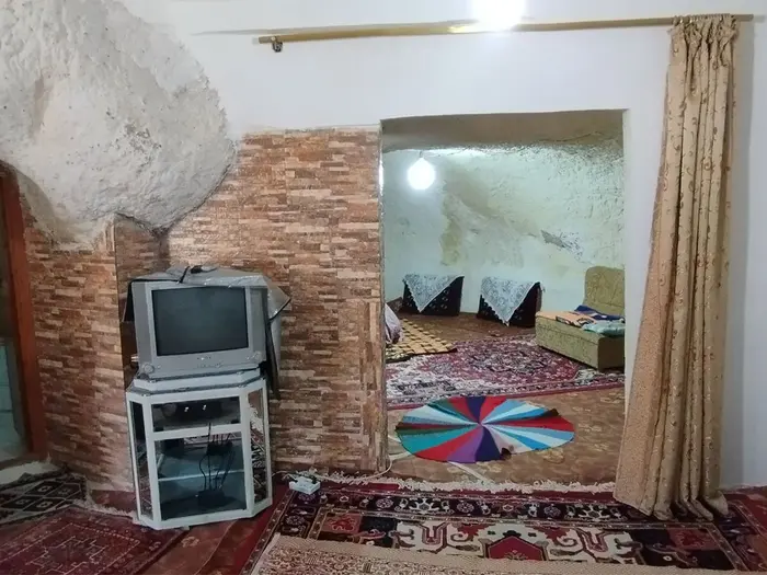 سوئیت فلت صخره ای کیانی