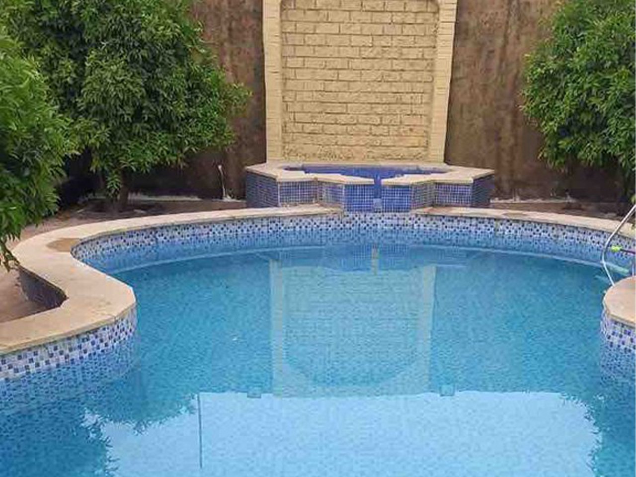 دوخوابه استخردار باغ رز 2