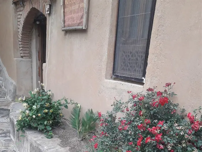 سوئیت فلت خانه بر